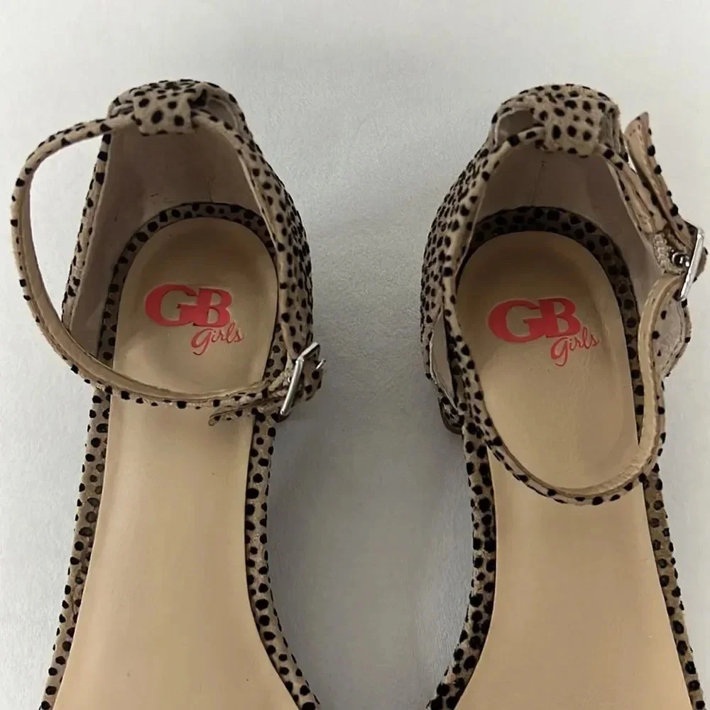 GB Gianni Bini Girls | Heeled Ankle Strap Sandal Open Toe Cheetah Print size 3